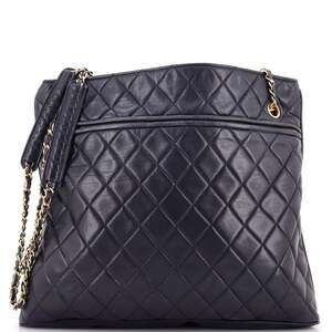 Chanel Vintage Zipped Chain Tote #251004C45B